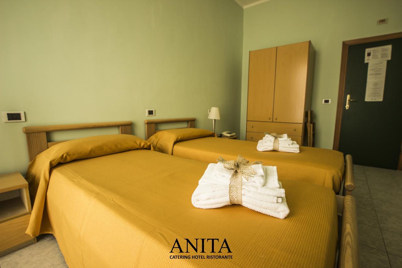 Hotel Anita أميليا المظهر الخارجي الصورة